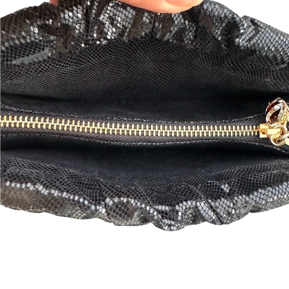 🆕 Henri Bendel Black Snakeskin Evening Bag Clutch